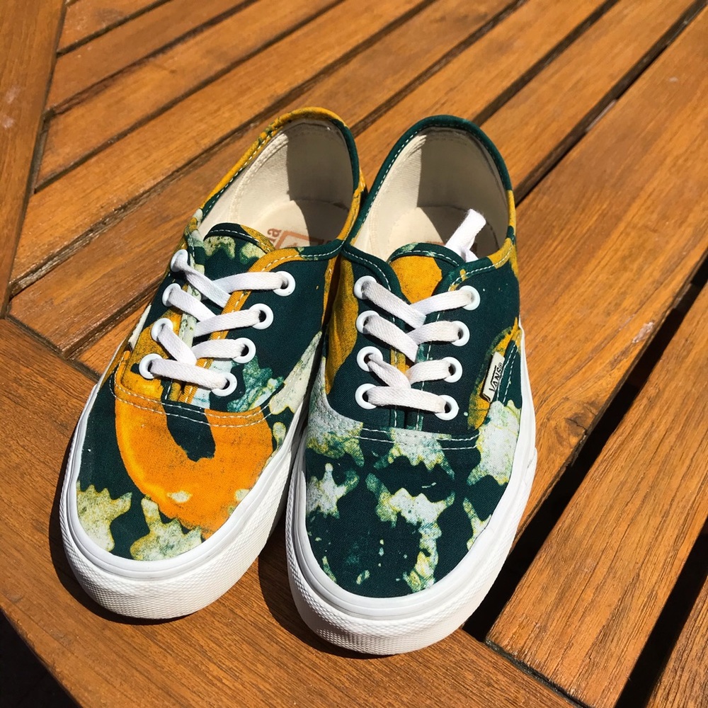 Vans almost brand new yellow